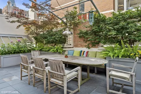 Other - 77 E Division St #3, Chicago, IL 60610 photo 2 of 3