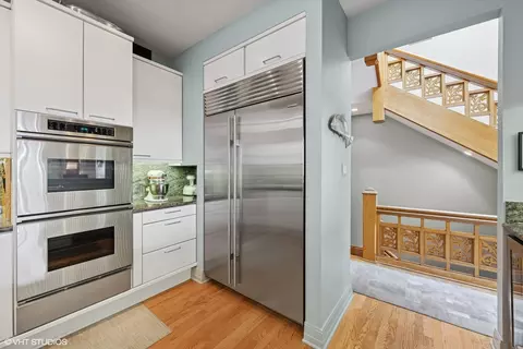 Kitchen - 77 E Division St #3, Chicago, IL 60610 photo 4 of 4