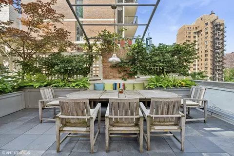 Other - 77 E Division St #3, Chicago, IL 60610 photo 3 of 3