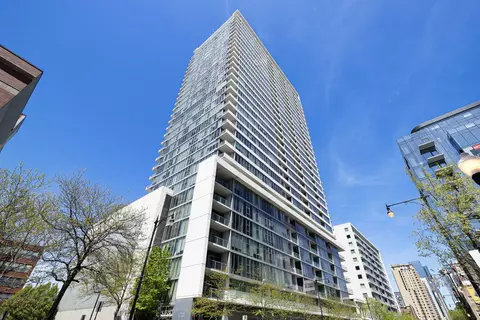1720 S Michigan Ave #1602, Chicago, IL 60616