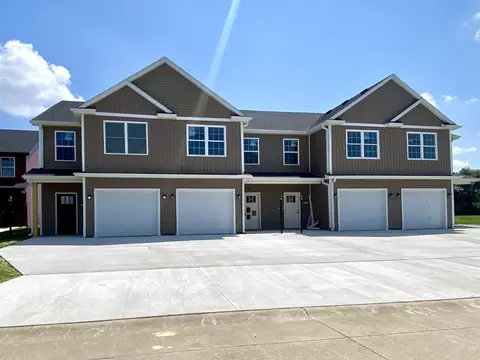 3319 Stoneway Ct, Champaign, IL 61822