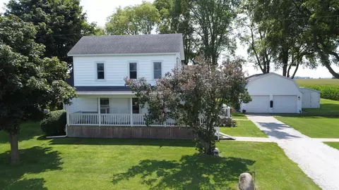2399 E 1550 North Rd, Watseka, IL 60970