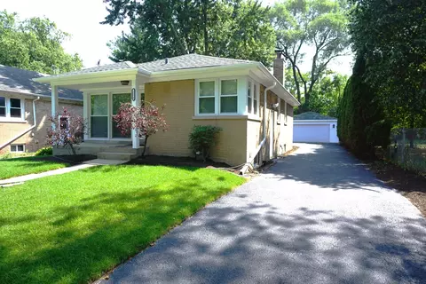 1524 Mulford St, Evanston, IL 60202