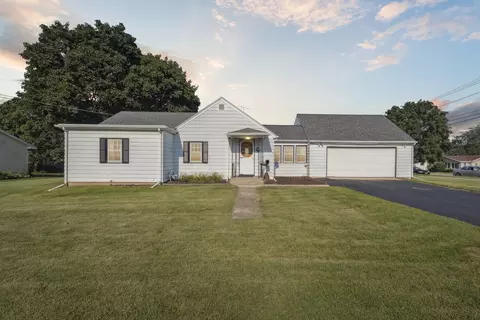 503 Douglas St, Belvidere, IL 61008
