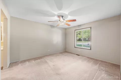 1407 Creekside Ct #B, Elgin, IL 60123 photo 18