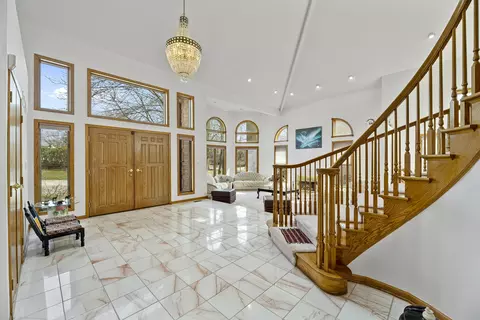 Entry Way - 2410 Halina Dr, Glenview, IL 60026 photo 1 of 3
