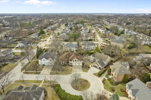 View/Area - 2410 Halina Dr, Glenview, IL 60026 photo 4 of 4