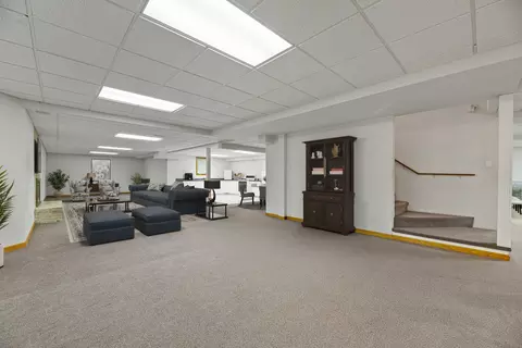 Living - 2410 Halina Dr, Glenview, IL 60026 photo 6 of 8