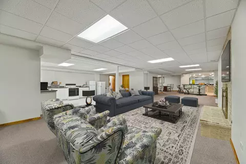 Living - 2410 Halina Dr, Glenview, IL 60026 photo 8 of 8