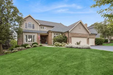 3513 Braberry Ln, Crystal Lake, IL 60012