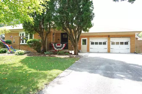 162 N Schubert St, Palatine, IL 60067