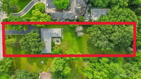 3808 Sunset Ln, Northbrook, IL 60062