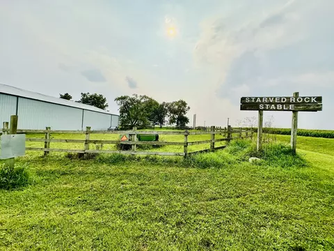 1146 N 2150th Rd, Ottawa, IL 61350