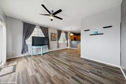 Living - 844 Daniel Dr, Minooka, IL 60447 photo 7 of 7