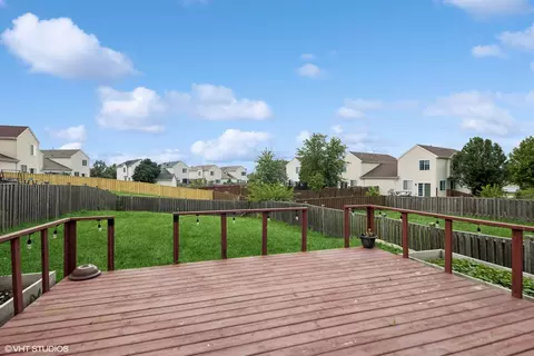 Exterior - 844 Daniel Dr, Minooka, IL 60447 photo 3 of 4