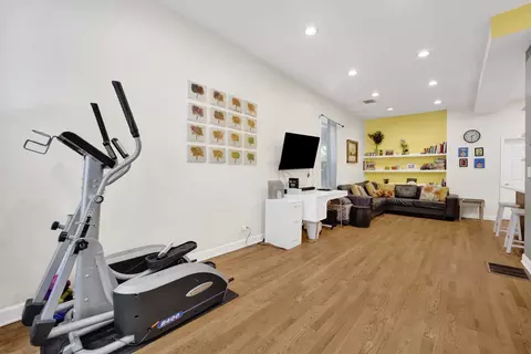 Living - 2425 W Lyndale St, Chicago, IL 60647 photo 2 of 3