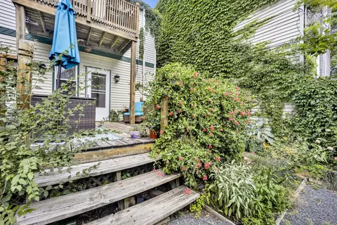 Exterior - 2425 W Lyndale St, Chicago, IL 60647 photo 5 of 5