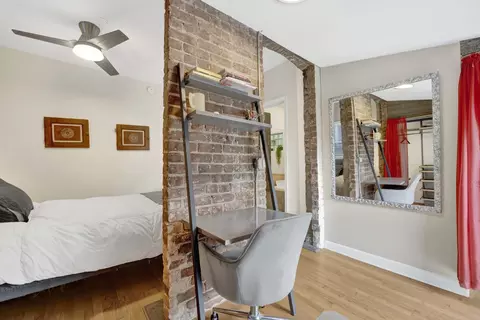 Bedroom - 2425 W Lyndale St, Chicago, IL 60647 photo 7 of 7