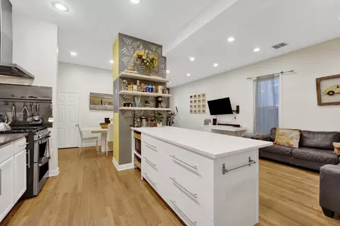 Kitchen - 2425 W Lyndale St, Chicago, IL 60647 photo 4 of 4