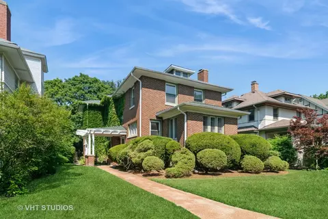 807 Fair Oaks Ave, Oak Park, IL 60302