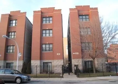 2406 W Flournoy St #3, Chicago, IL 60612
