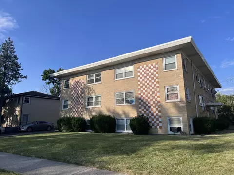 10931 S Lloyd Dr #1B, Worth, IL 60482
