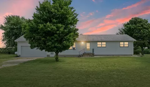 3324 County Road 500e Rd, Foosland, IL 61845
