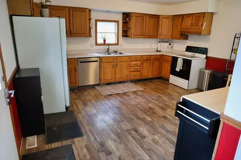 Kitchen - 1105 E Washington St, Bloomington, IL 61701 photo 1 of 2