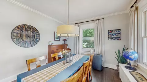 Dining - 614 Mccarthy Rd, Lemont, IL 60439 photo 3 of 3