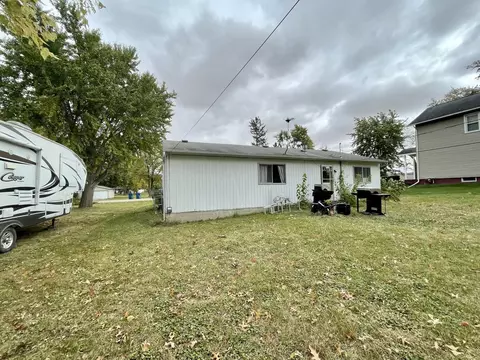 214 S 4th Ave, Chenoa, IL 61726 photo 6