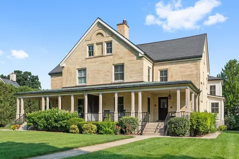 139 Leonard Wood Ave N, Highland Park, IL 60035