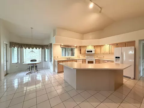 Kitchen - 132 Fox Trot, Dixon, IL 61021 photo 2 of 5