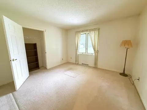 Bedroom - 132 Fox Trot, Dixon, IL 61021 photo 3 of 5