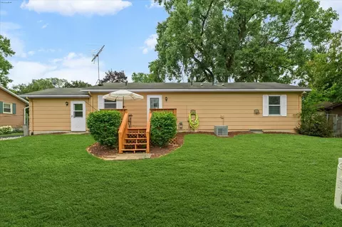 Exterior - 3510 Vine St, Mchenry, IL 60050 photo 2 of 4