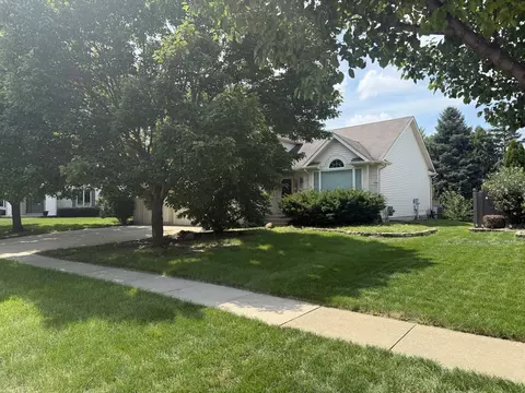 1715 Pembrook Ct, Plainfield, IL 60586