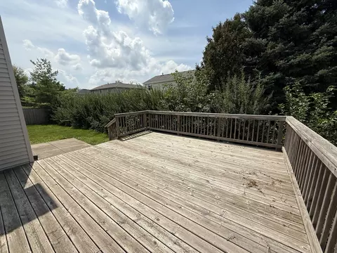 Exterior - 1715 Pembrook Ct, Plainfield, IL 60586 photo 6 of 8