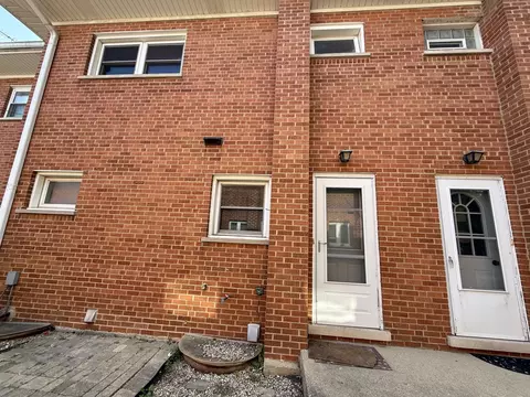 Exterior - 702 E Shabonee Trl, Mount Prospect, IL 60056 photo 2 of 3