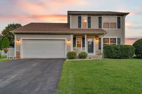 3702 Landings Rd, Joliet, IL 60431