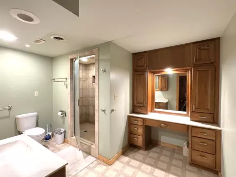 Bath - 220 S Hossack St, Seneca, IL 61360 photo 3 of 3