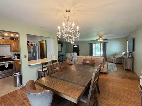 Dining - 220 S Hossack St, Seneca, IL 61360 photo 2 of 2