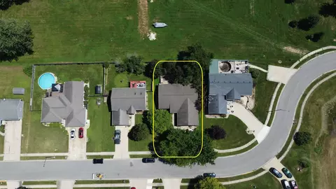 View/Area - 220 S Hossack St, Seneca, IL 61360 photo 1 of 3