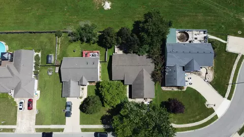 View/Area - 220 S Hossack St, Seneca, IL 61360 photo 2 of 3