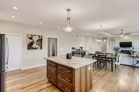 Kitchen - 112 Farmstead Ct, Mchenry, IL 60050 photo 4 of 4