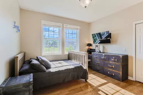 Bedroom - 112 Farmstead Ct, Mchenry, IL 60050 photo 3 of 4