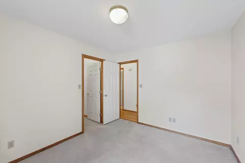 305 Royal Ct, Champaign, IL 61821 photo 13