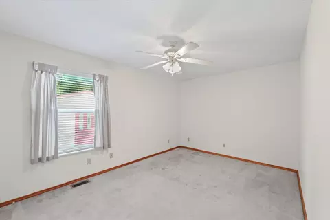 305 Royal Ct, Champaign, IL 61821 photo 14