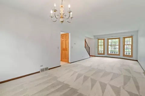 522 Joy Ln, Sleepy Hollow, IL 60118 photo 11