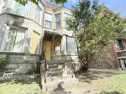 7243 S Perry Ave, Chicago, IL 60621