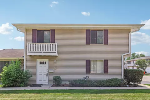 1 Dennis Ct #1, Schaumburg, IL 60193