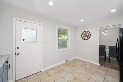 Entry Way - 3508 Maple Ln, Hazel Crest, IL 60429 photo 1 of 1